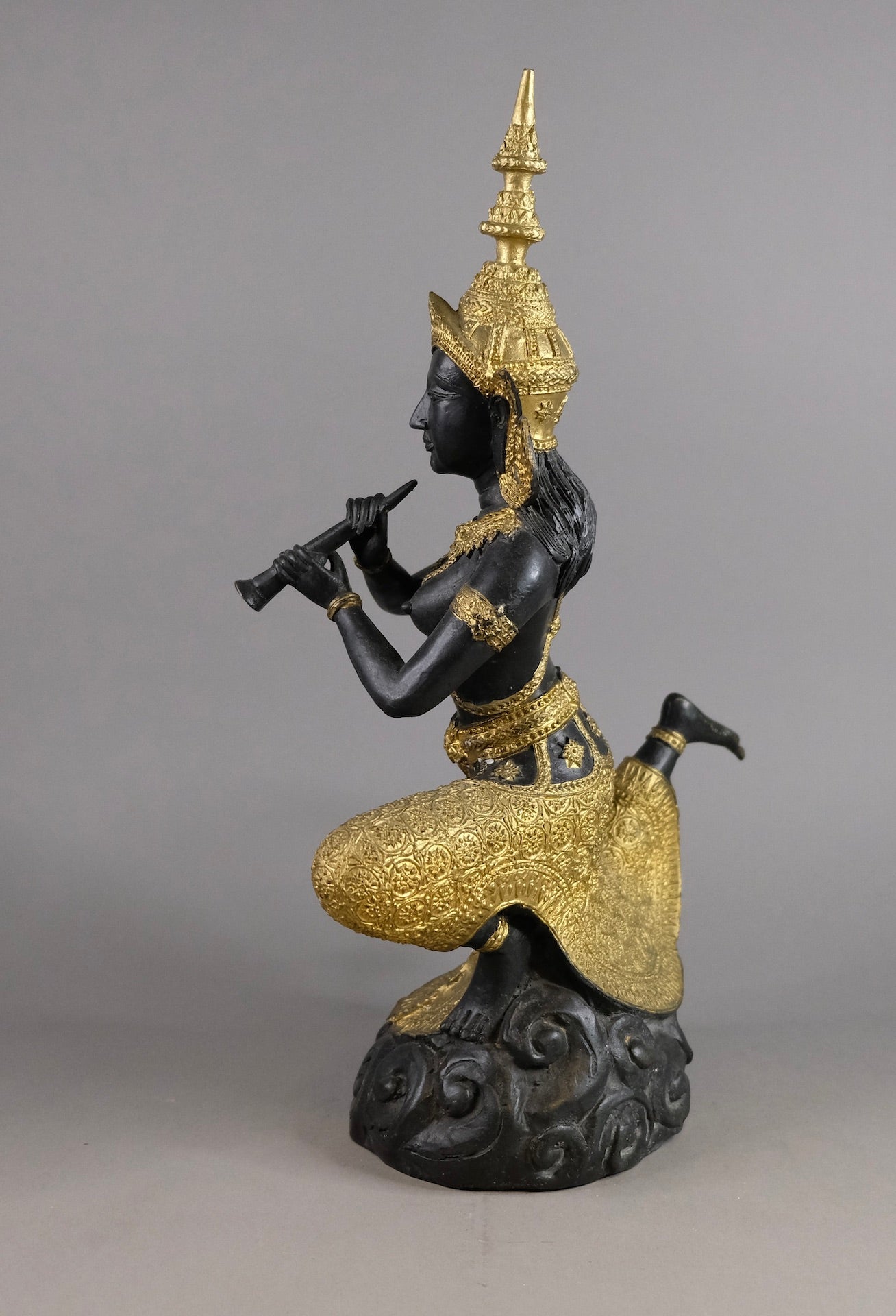 Large Apsara